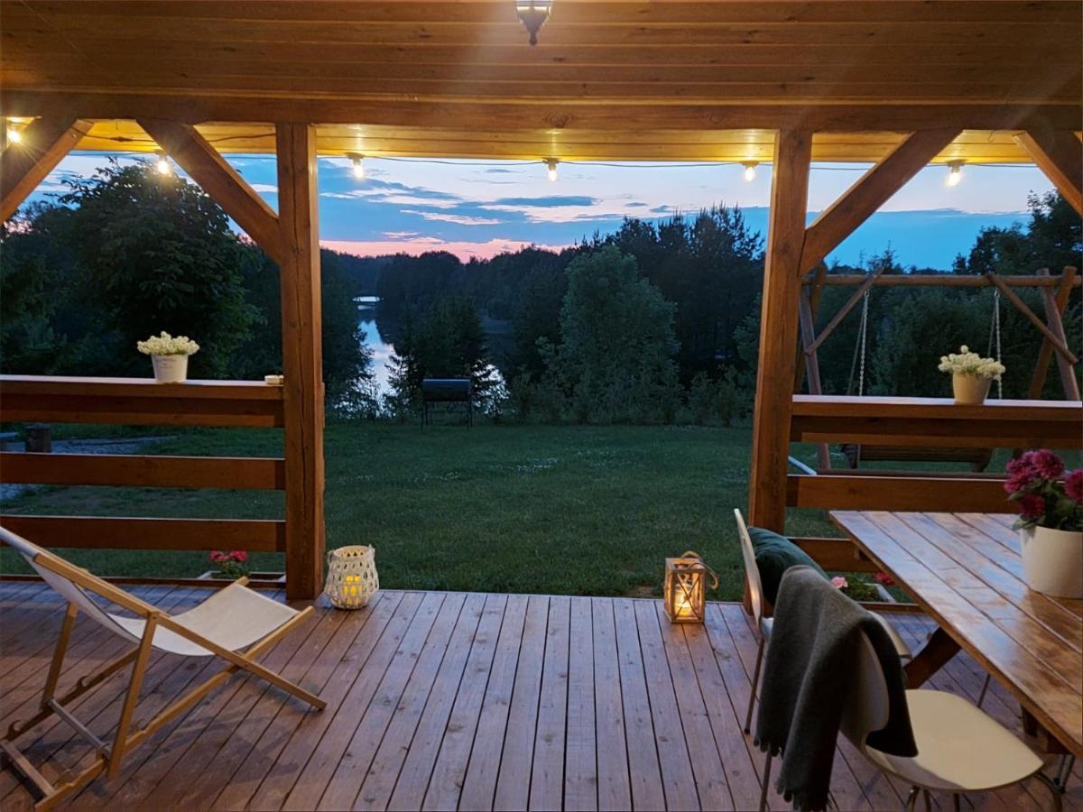 Domek Z Kominkiem Nad Jeziorem Z Jacuzzi Ogrodowym Sumowo  Exteriér fotografie